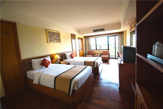 Chakungrao Riverview Hotel Kamphaeng Phet Luaran gambar