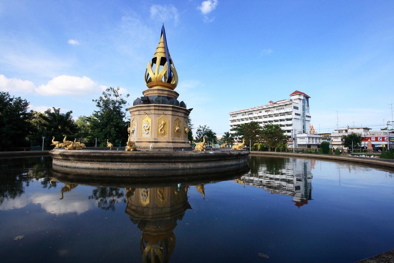 Chakungrao Riverview Hotel Kamphaeng Phet Luaran gambar